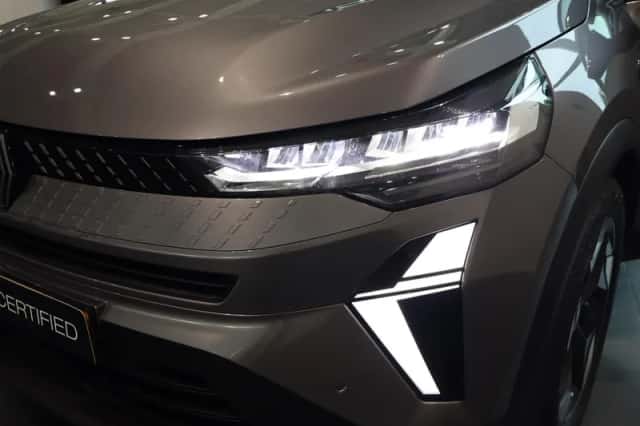 Renault Captur (2025) thumbnail 22