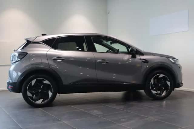 Renault Captur (2025) thumbnail 24