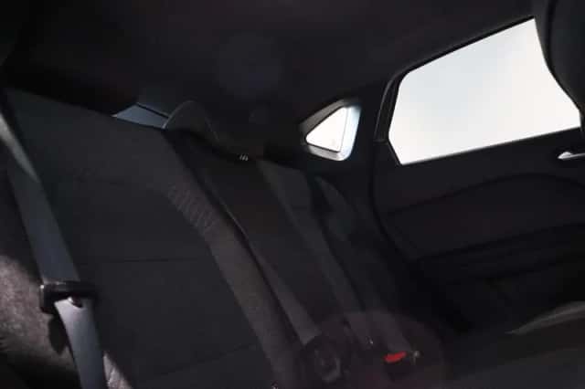 Renault Captur (2025) thumbnail 30