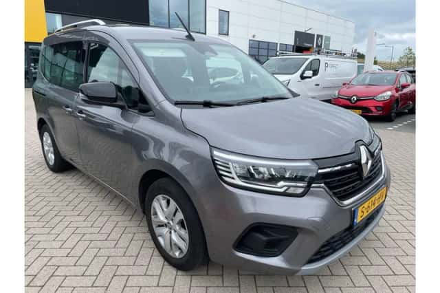 Renault Kangoo (2023) thumbnail 2