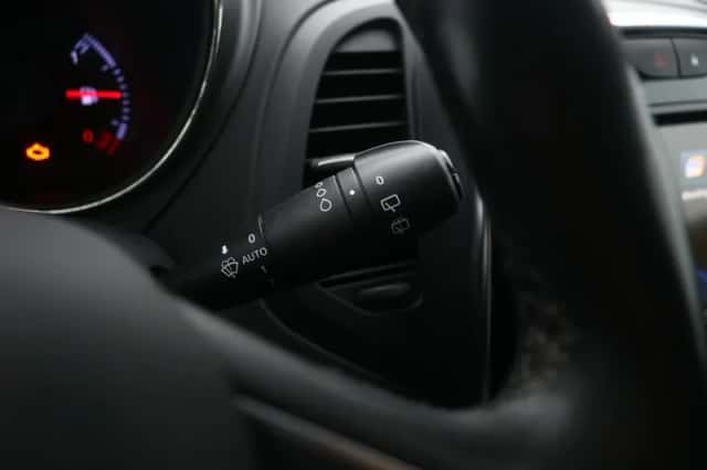 Renault Captur (2018) thumbnail 24