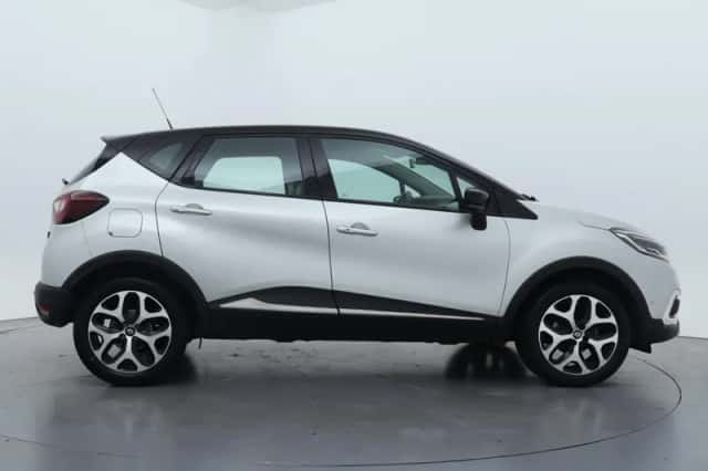 Renault Captur (2018) thumbnail 25