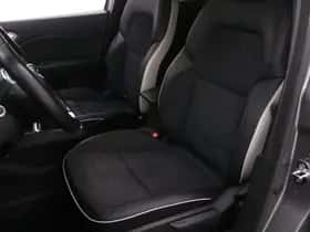 Renault Captur (2019) thumbnail 18
