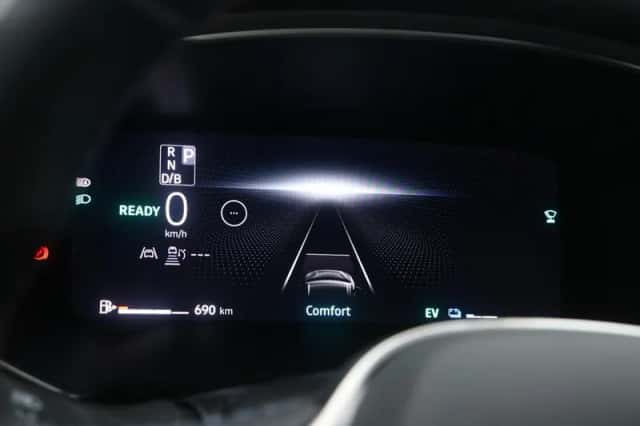 Renault Captur (2025) thumbnail 23