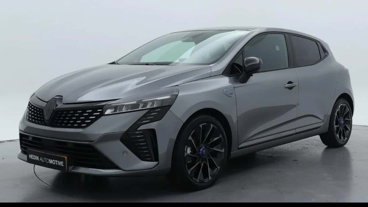 Renault Clio (2025) — foto 1