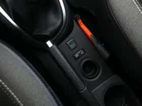Renault Captur (2019) thumbnail 31