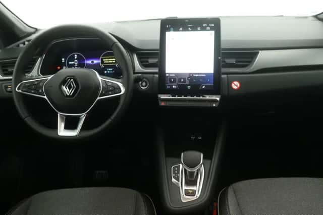 Renault Captur (2025) thumbnail 3
