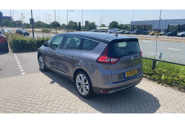 Renault Grand Scénic (2019) thumbnail 2