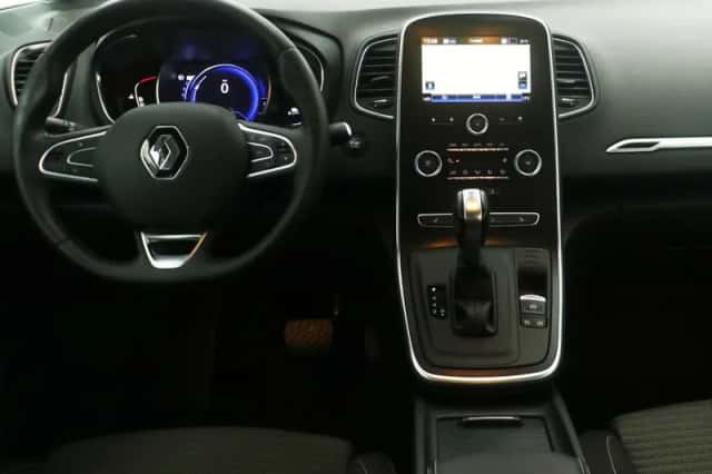 Renault Grand Scénic (2019) thumbnail 3
