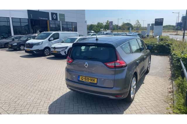 Renault Grand Scénic (2019) thumbnail 4
