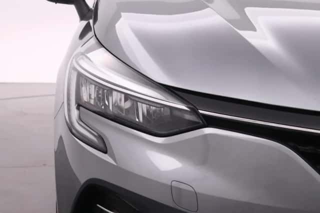 Renault Clio (2022) thumbnail 25