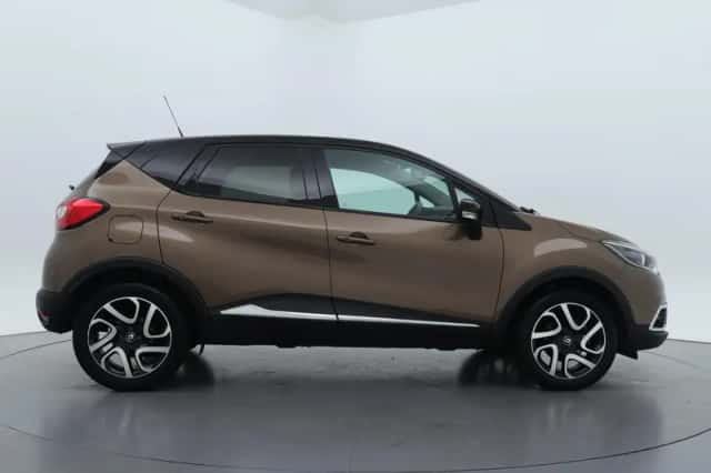 Renault Captur (2017) thumbnail 22