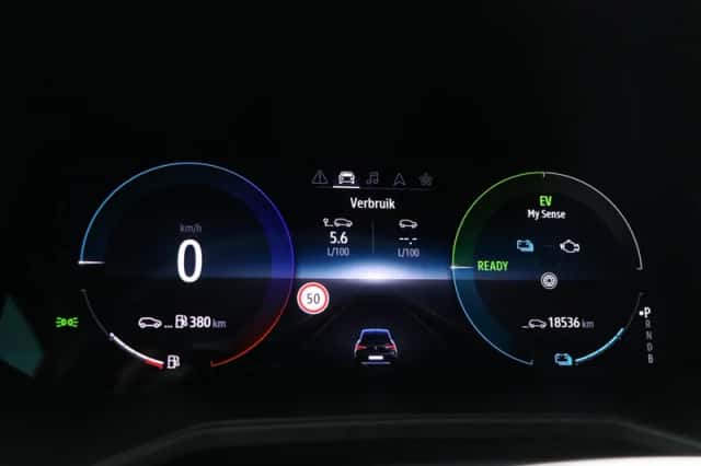 Renault Clio (2024) thumbnail 15