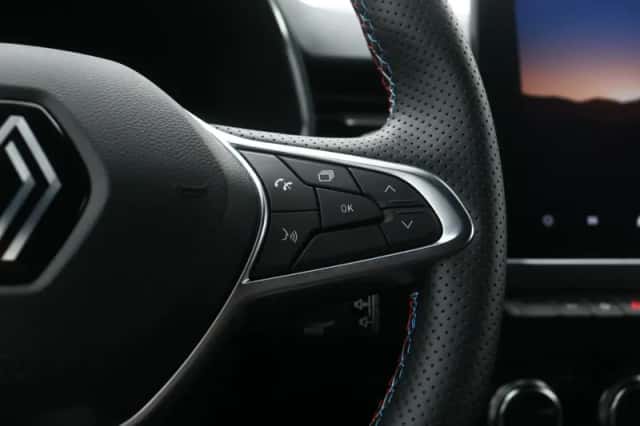 Renault Clio (2024) thumbnail 17