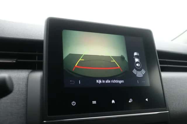 Renault Clio (2024) thumbnail 11