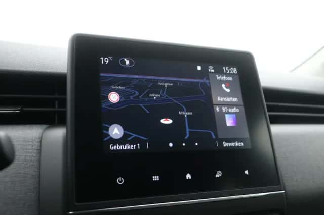 Renault Clio (2024) thumbnail 12