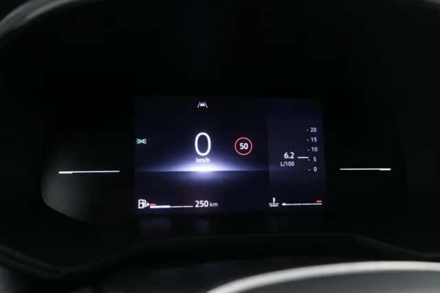 Renault Clio (2024) thumbnail 15