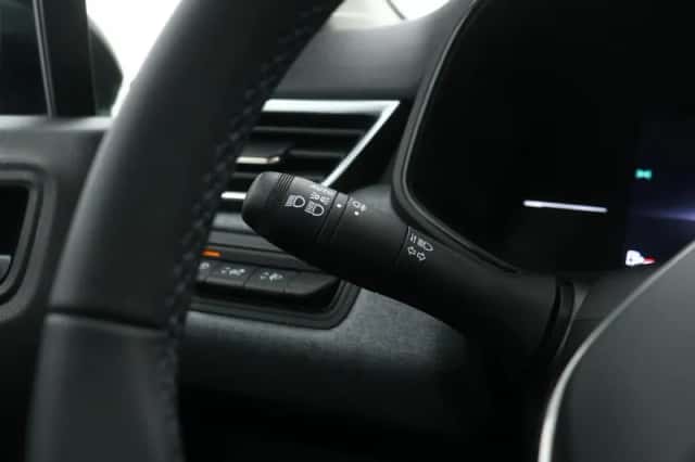 Renault Clio (2024) thumbnail 23