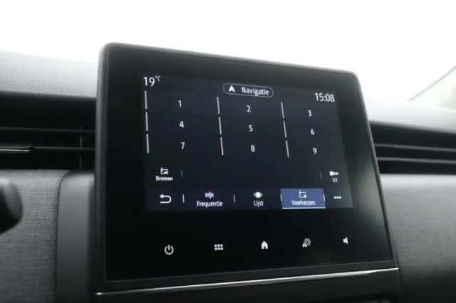 Renault Clio (2024) thumbnail 28