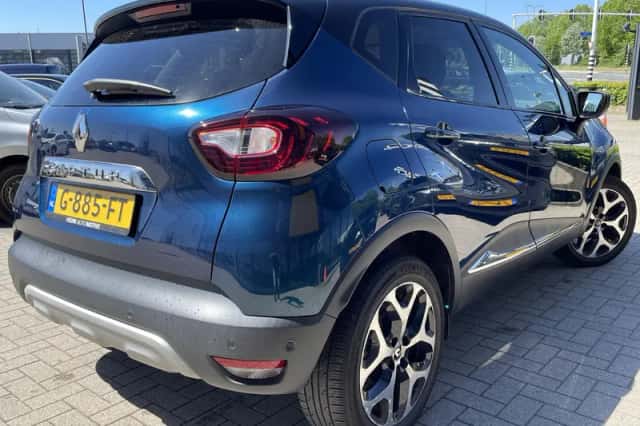 Renault Captur (2019) thumbnail 2