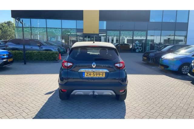 Renault Captur (2019) thumbnail 3