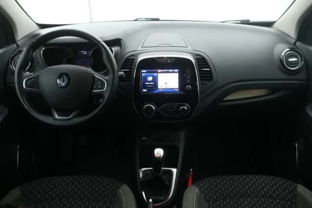 Renault Captur (2019) thumbnail 3