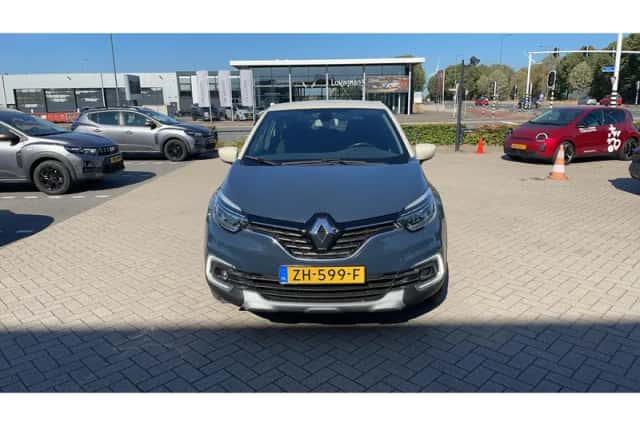 Renault Captur (2019) thumbnail 6