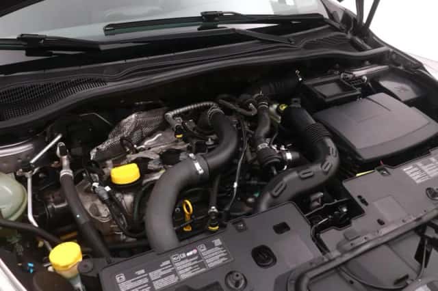 Renault Clio (2014) thumbnail 28