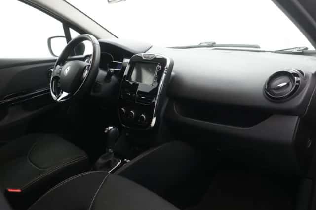 Renault Clio (2014) thumbnail 30