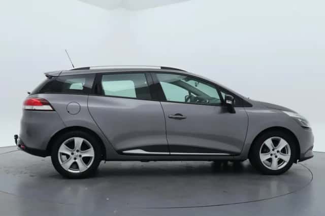 Renault Clio (2014) thumbnail 5