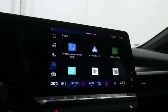 Renault Mégane E-Tech (2025) thumbnail 32