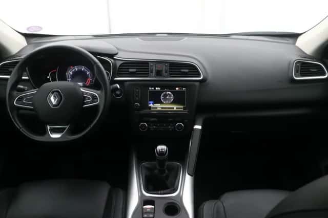 Renault Kadjar (2018) thumbnail 3
