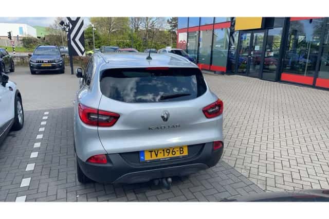 Renault Kadjar (2018) thumbnail 3
