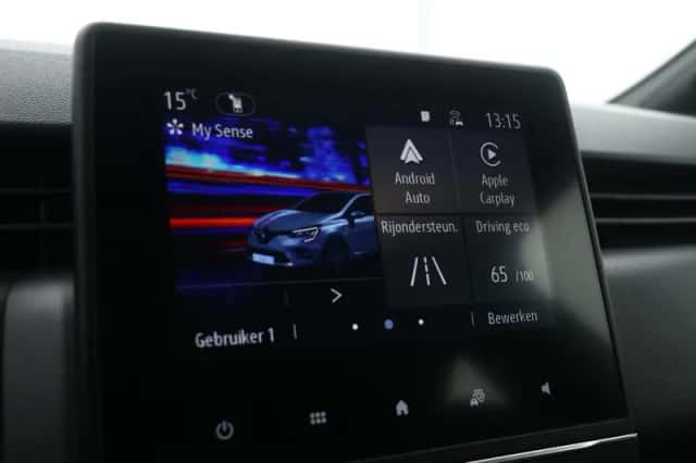 Renault Clio (2021) thumbnail 12
