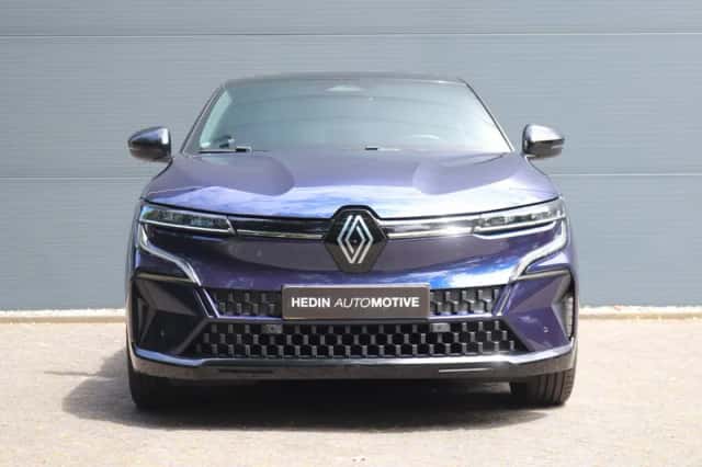 Renault Mégane E-Tech (2023) thumbnail 6