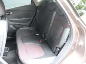 Renault Captur (2015) thumbnail 18