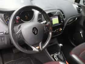 Renault Captur (2015) thumbnail 10