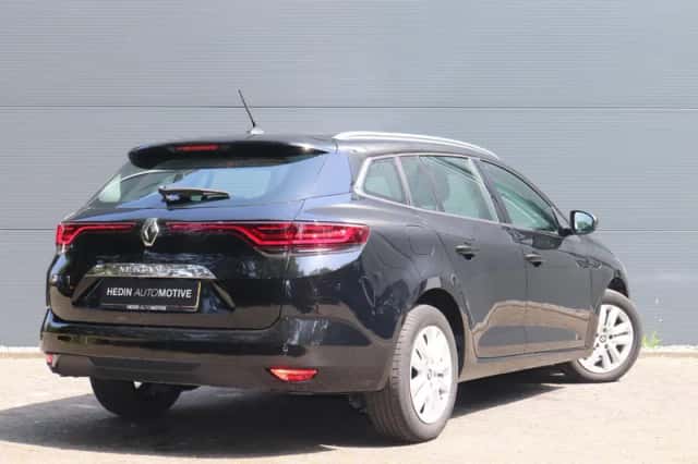 Renault Mégane (2023) thumbnail 2