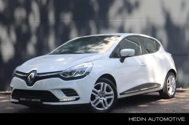 Renault Clio (2019) thumbnail 1