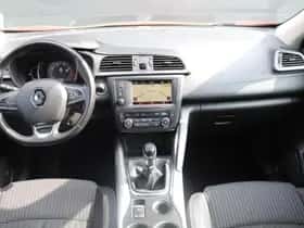 Renault Kadjar (2018) thumbnail 3