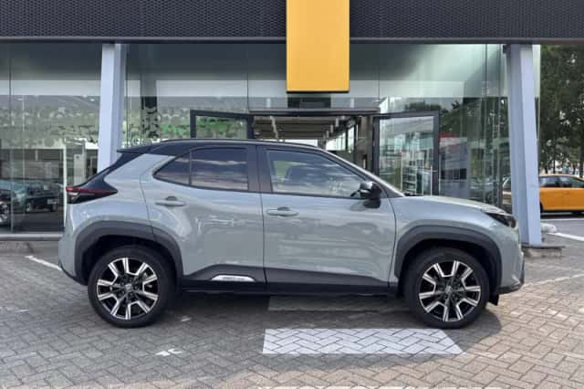 Toyota Yaris Cross (2025) thumbnail 6