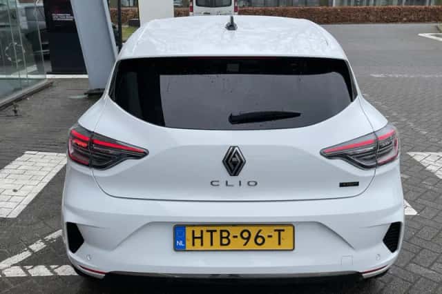 Renault Clio (2025) thumbnail 6