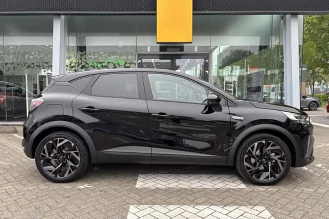 Renault Captur (2025) thumbnail 6