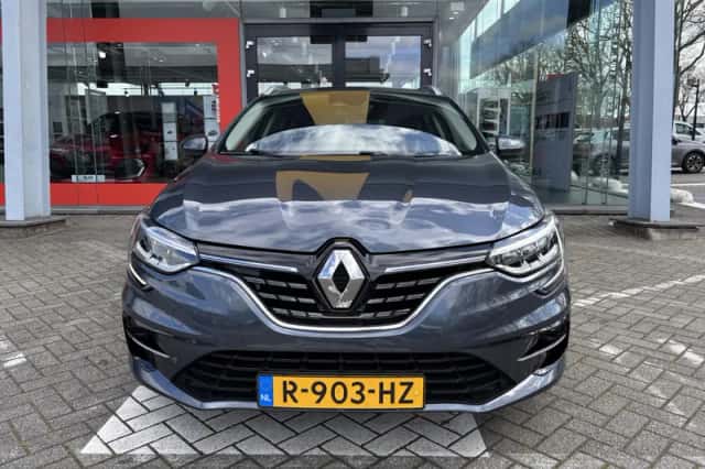 Renault Mégane (2022) thumbnail 4