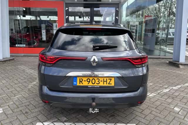 Renault Mégane (2022) thumbnail 6