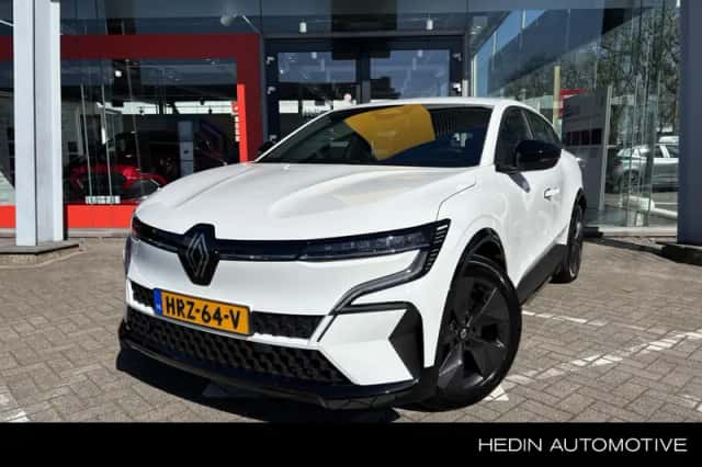 Renault Mégane E-Tech (2025) thumbnail 1