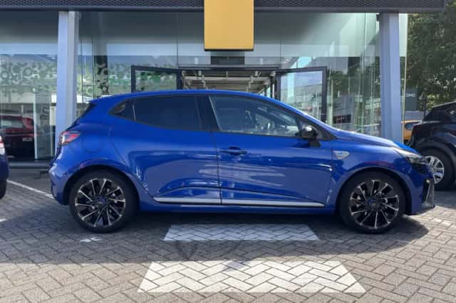Renault Clio (2024) thumbnail 6