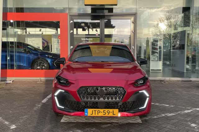 Renault Clio (2026) thumbnail 2