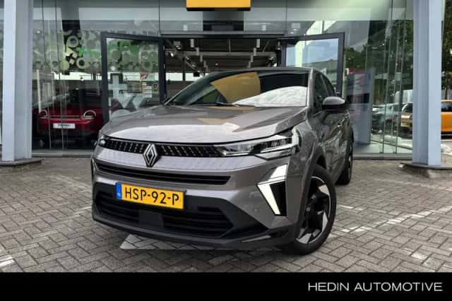 Renault Captur (2025) thumbnail 1