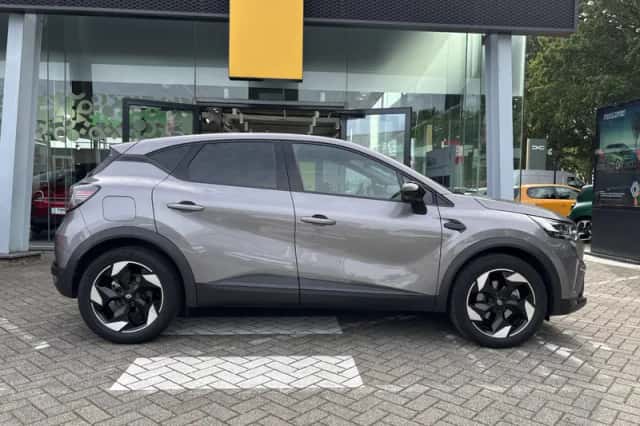 Renault Captur (2025) thumbnail 6